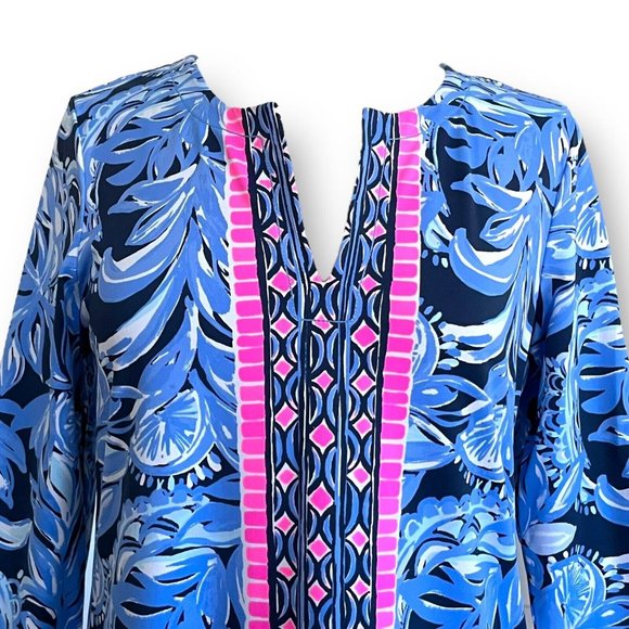Lilly Pulitzer Karina Tunic Top Sz M Blue Chilly Lilly UPF 50+ You're The Zest - Picture 3 of 7